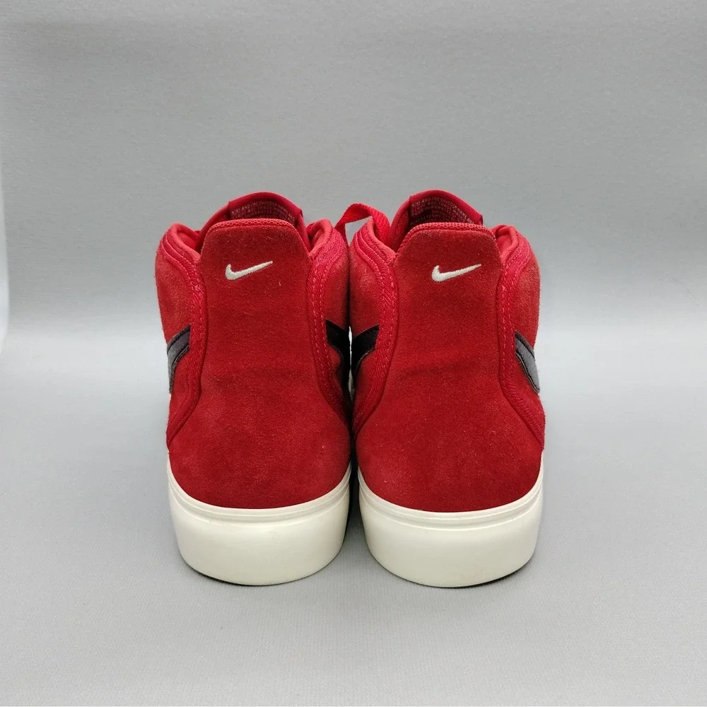 Nike Toki Leather Skateboard Sneakers Mens Size 8.5 Gym Red Suede Casual Shoes‎